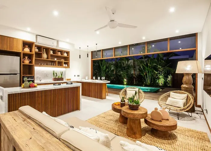 Luxury 3bd 5 Min From Berawa Canggu (Bali)