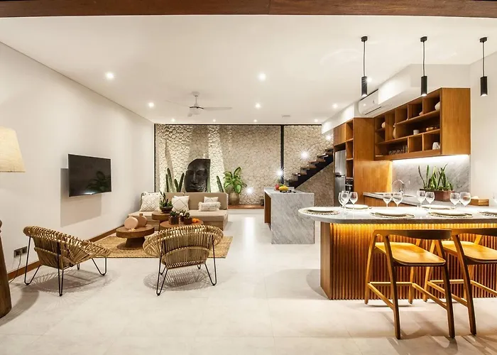 Luxury 3bd 5 Min From Berawa Canggu (Bali)